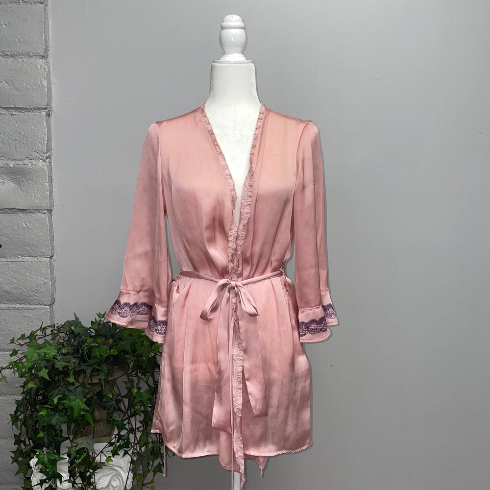 Etam pink robe size medium